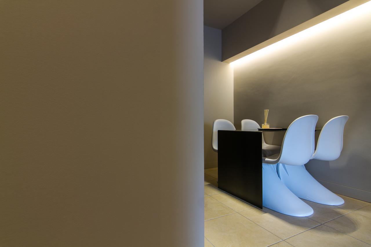 Aba Junior Apartment Veikou Street Athènes Extérieur photo
