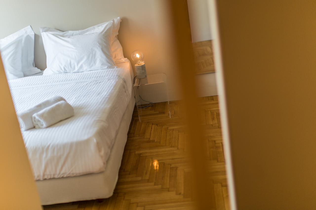 Aba Junior Apartment Veikou Street Athènes Extérieur photo